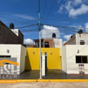 Casas Jacarandas.  VENDIDA